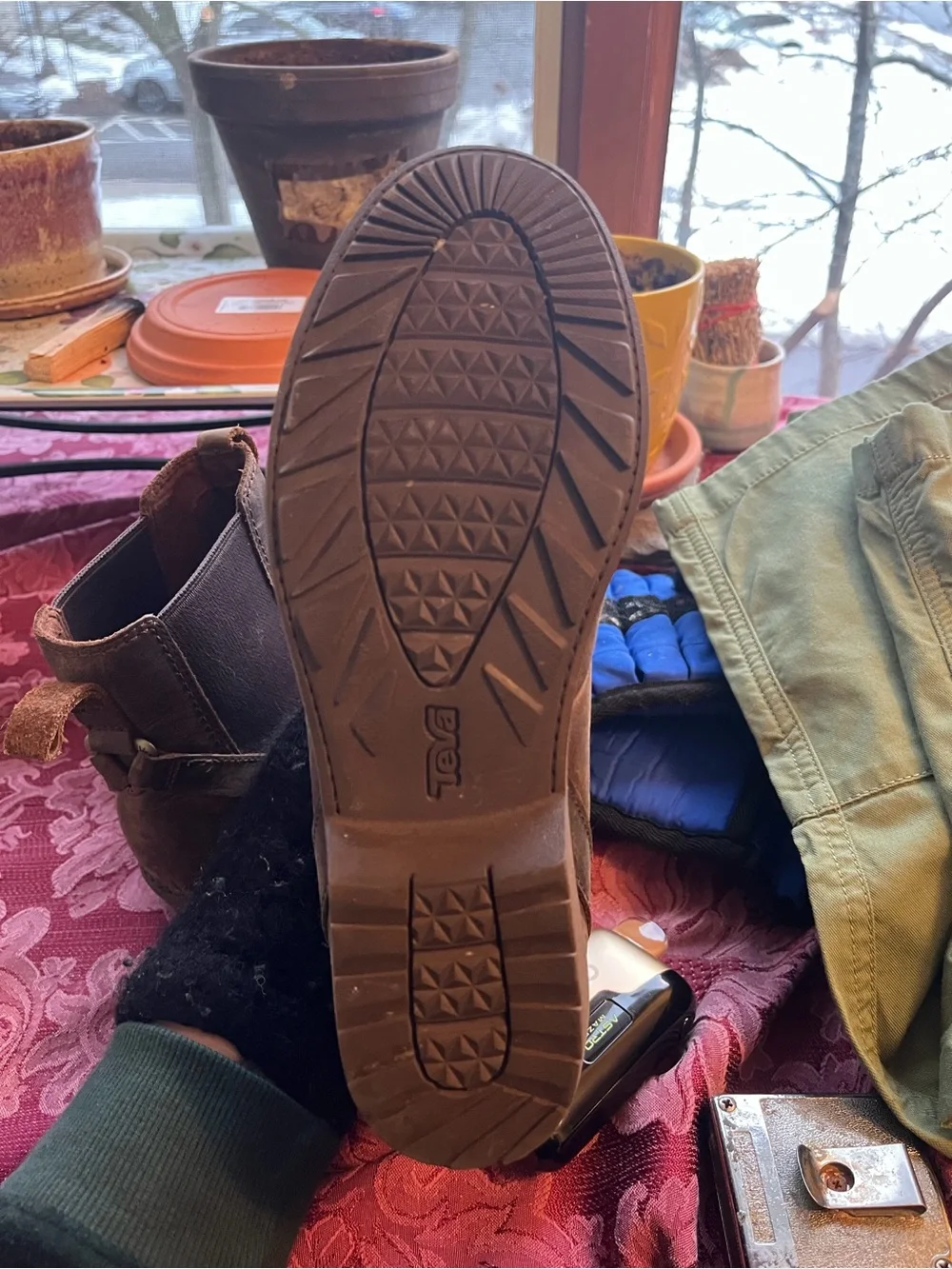 Teva women’s size 7.5 Leather Mid Ellery Pull On, Bison,waterproof